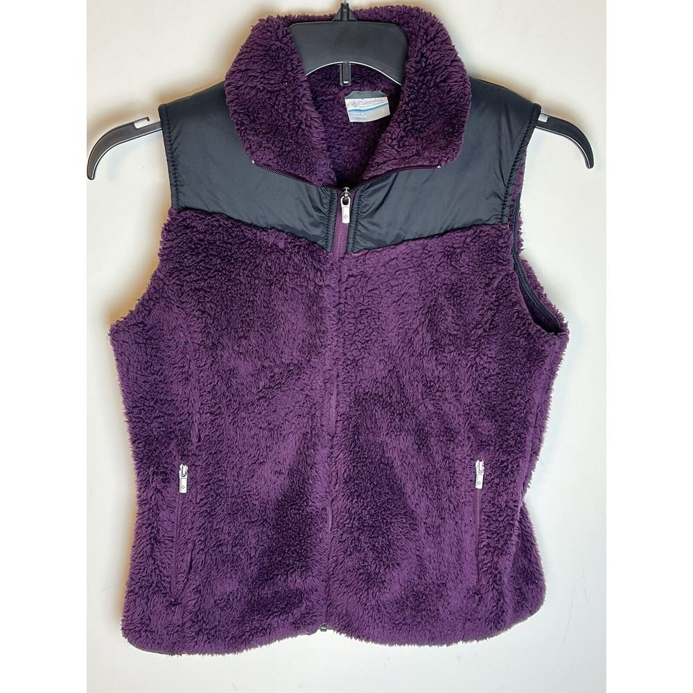 Columbia Purple and Black Fluffy Teddy Bear Soft Vest Women Size Small‎ Full Zip
